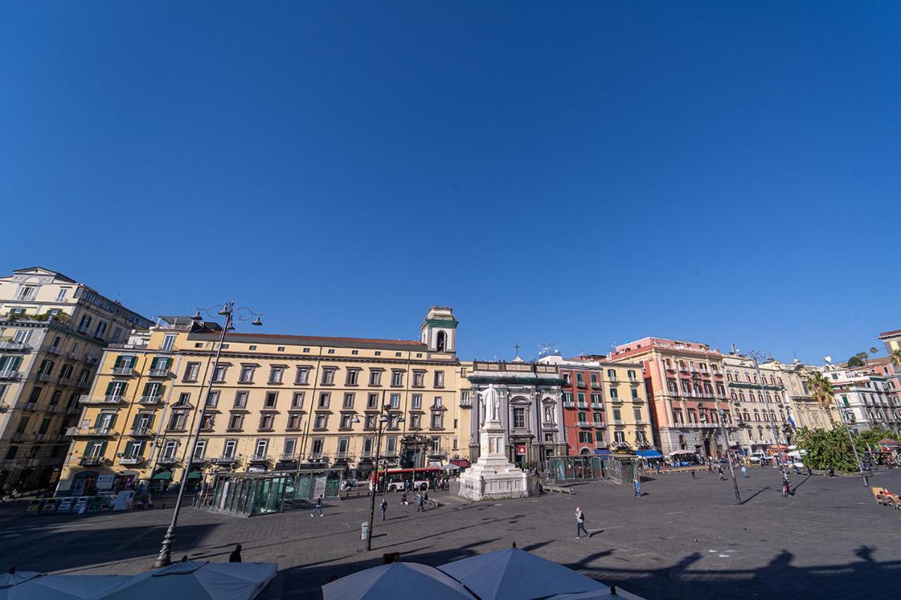 Le 4 Stagioni Napoli Centro Hotell Exteriör bild