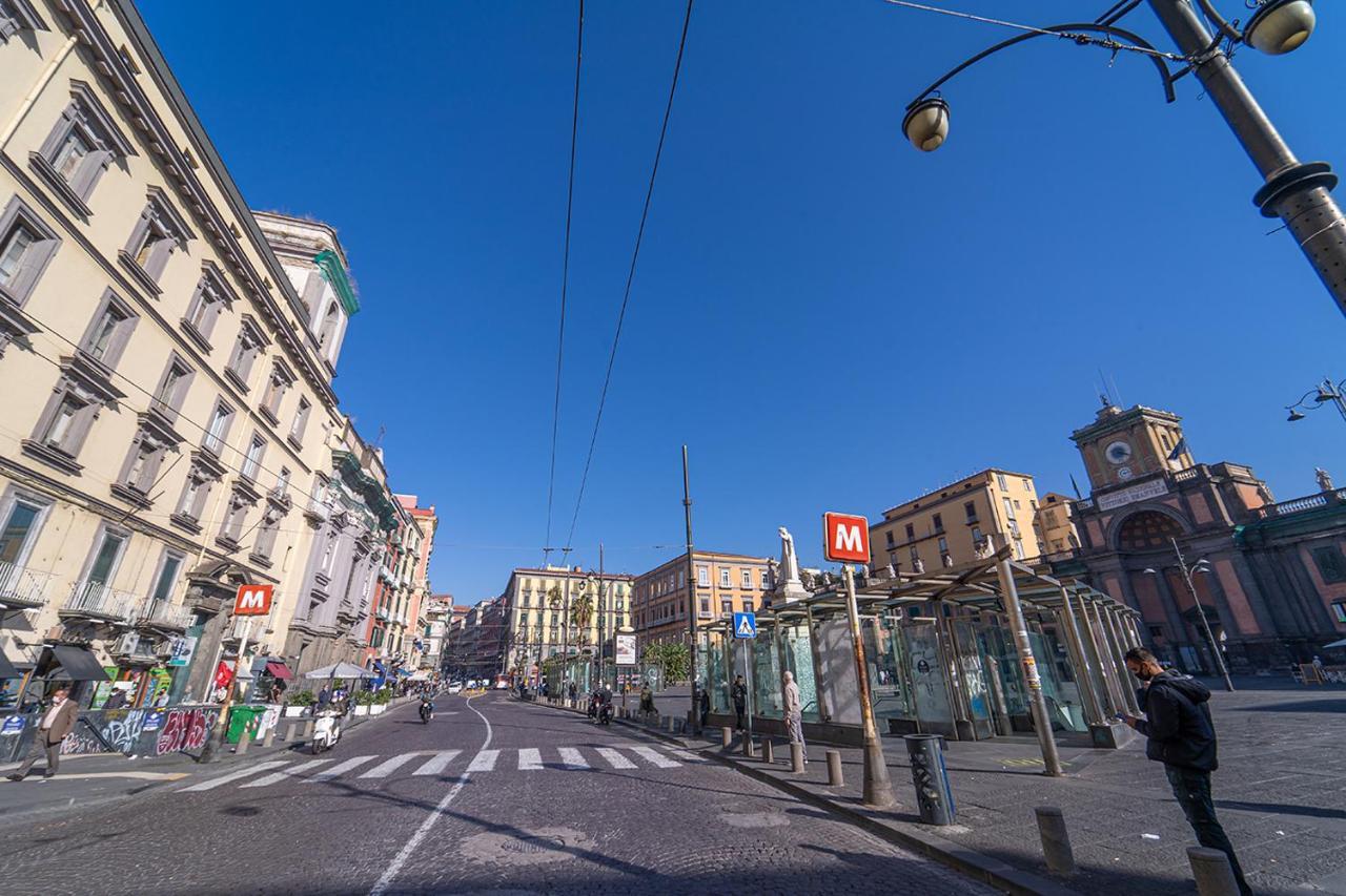 Le 4 Stagioni Napoli Centro Hotell Exteriör bild